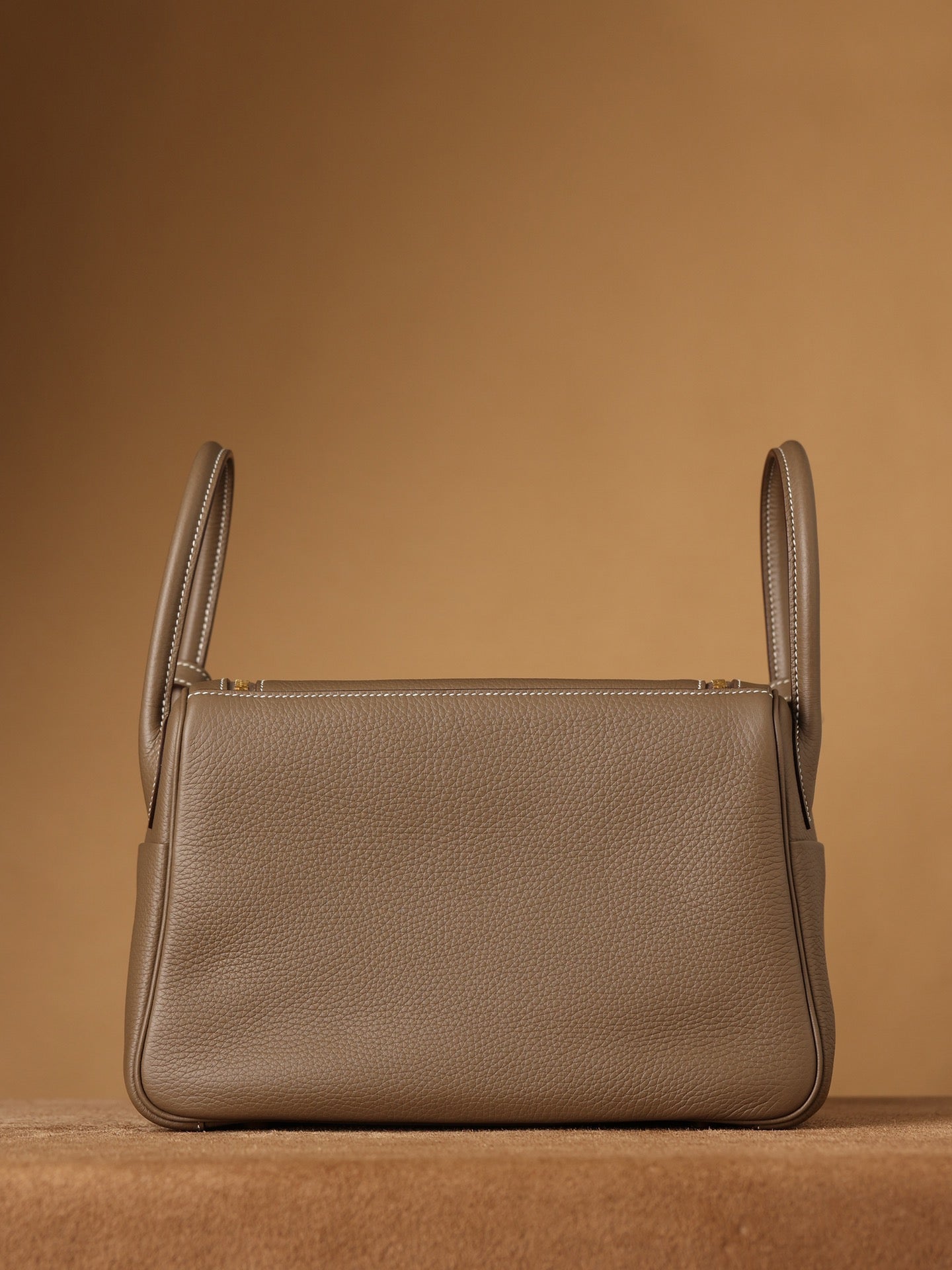 Hermès Lindy 30 Shoulder bag