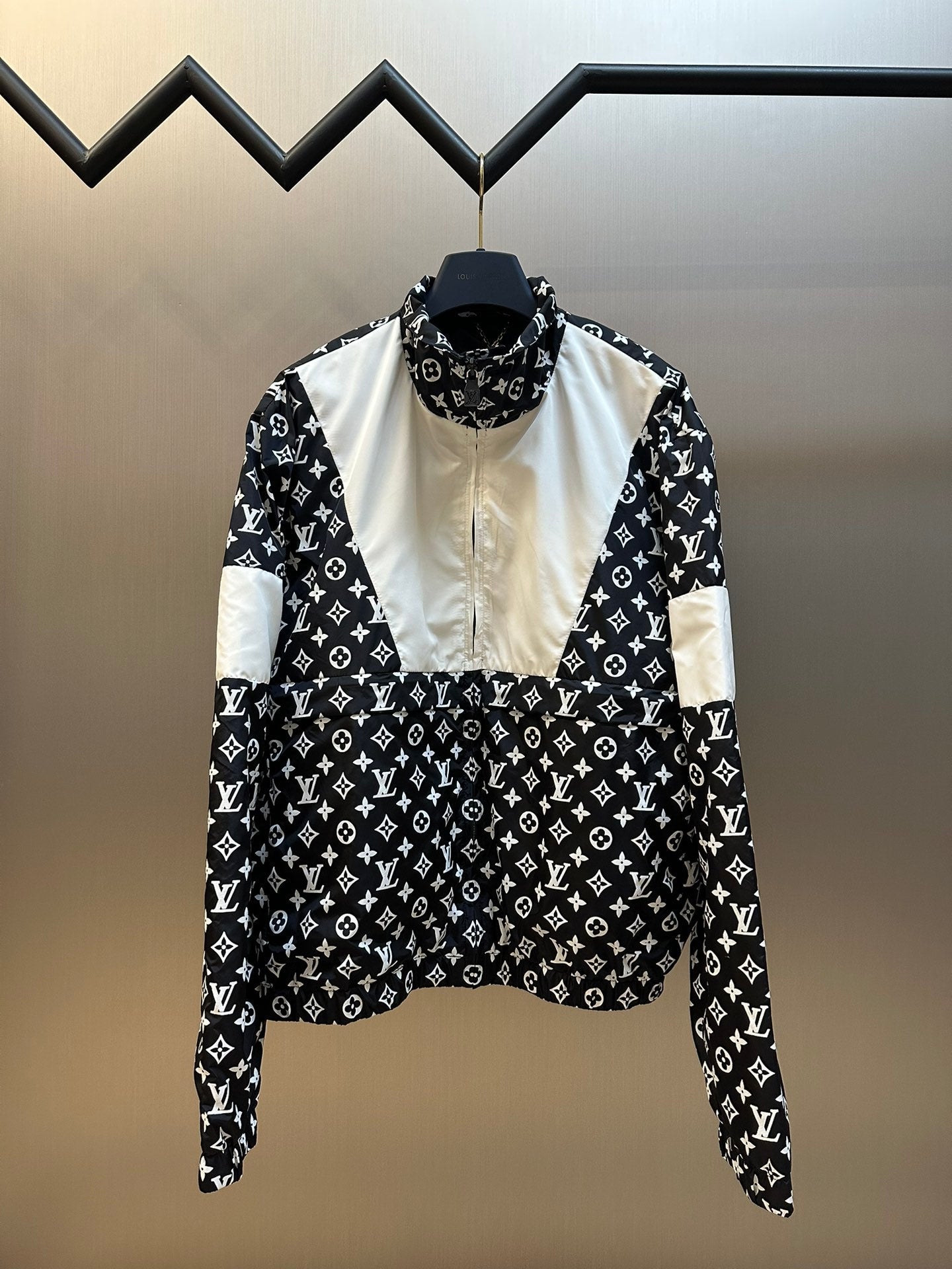 Louis Vuitton Coats & Jackets NO.3