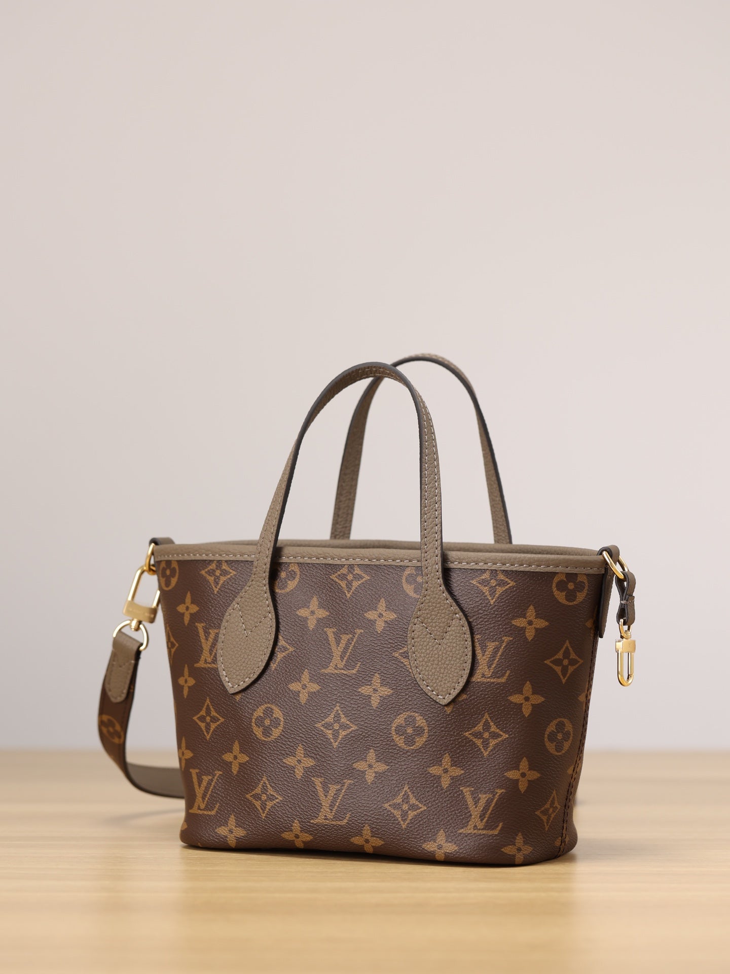 LV NEVERFULL Bandoulière INSIDE OUT