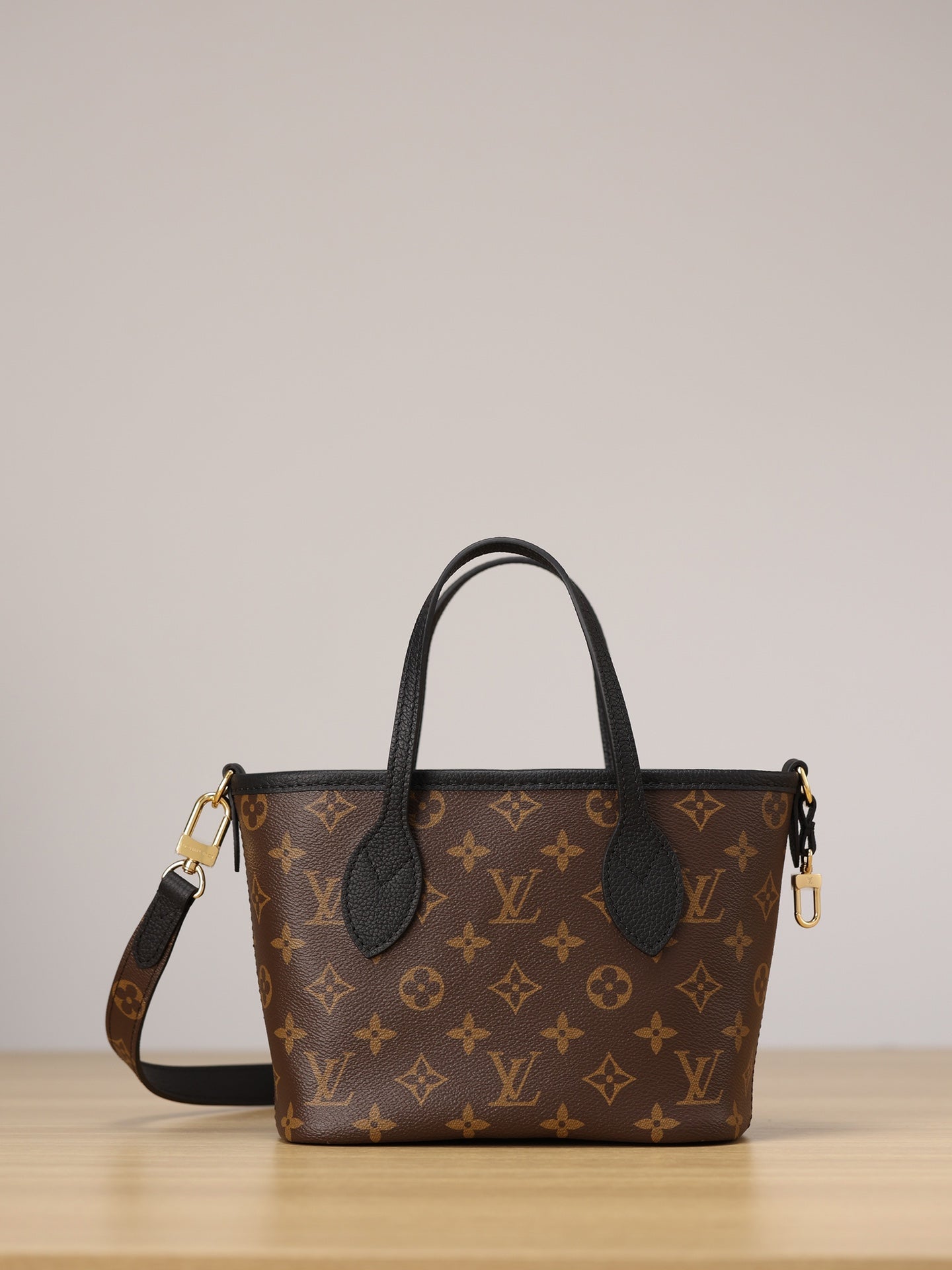 LV NEVERFULL Bandoulière INSIDE OUT