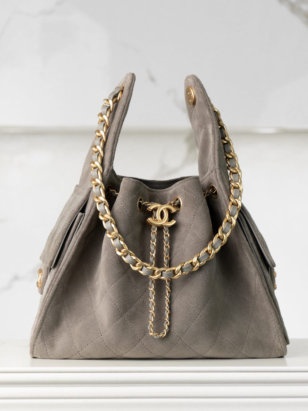 Chanel 25A Drawstring bucket bag