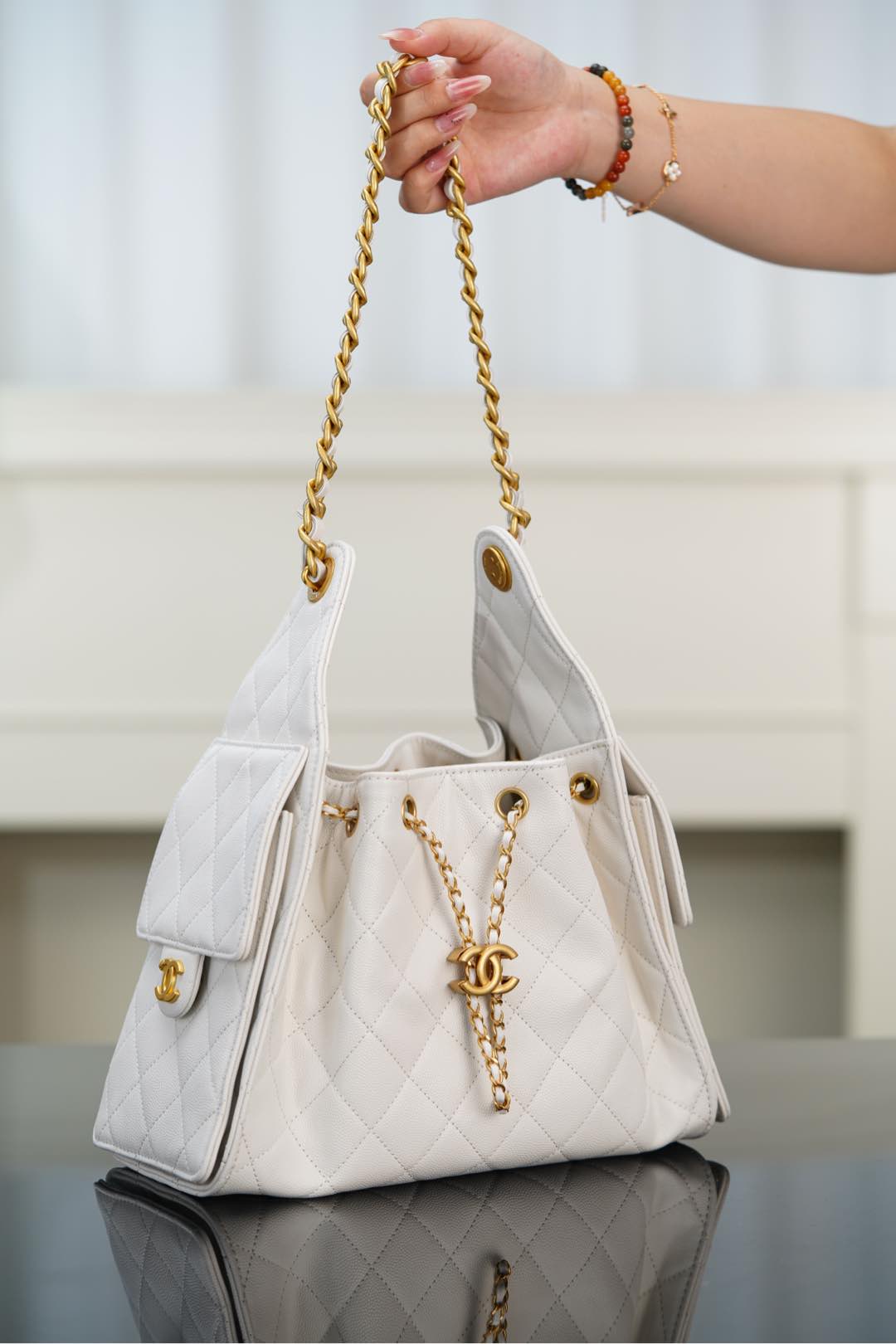 Chanel 25A Drawstring bucket bag