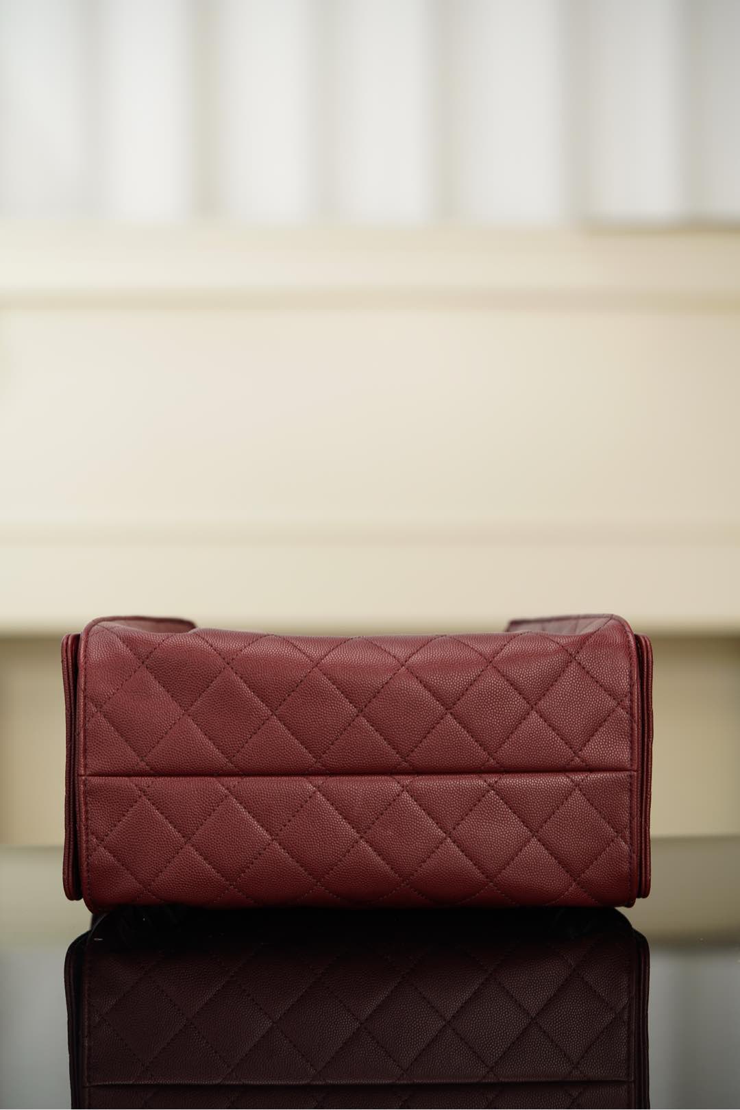 Chanel 25A Drawstring bucket bag