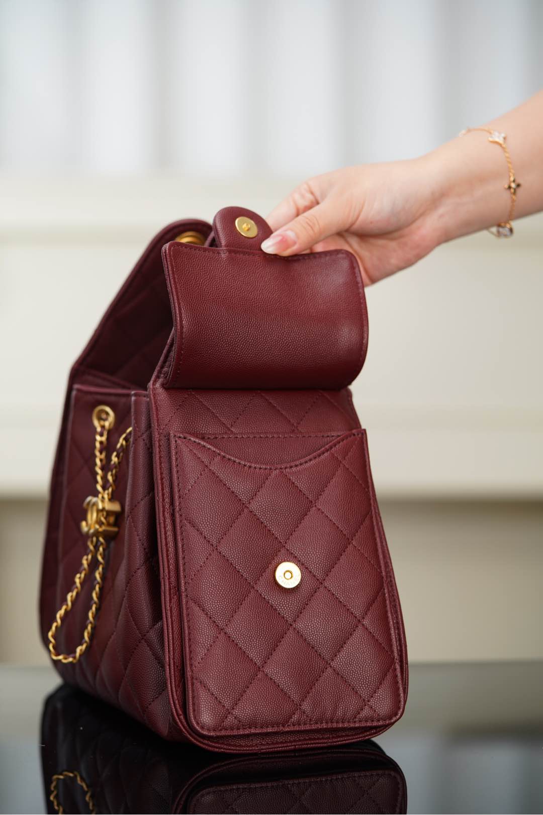 Chanel 25A Drawstring bucket bag