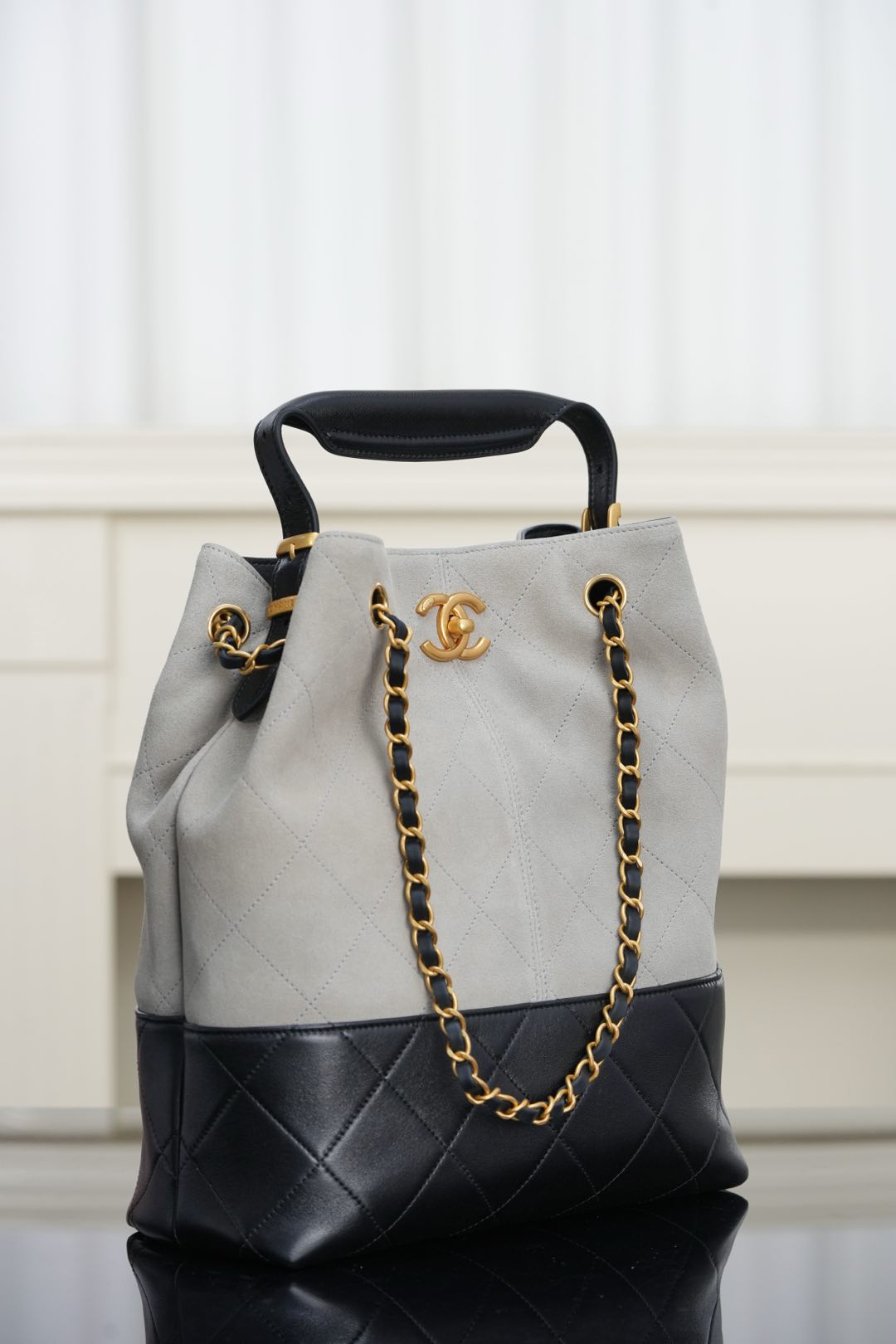 Chanel 25A bucket bag