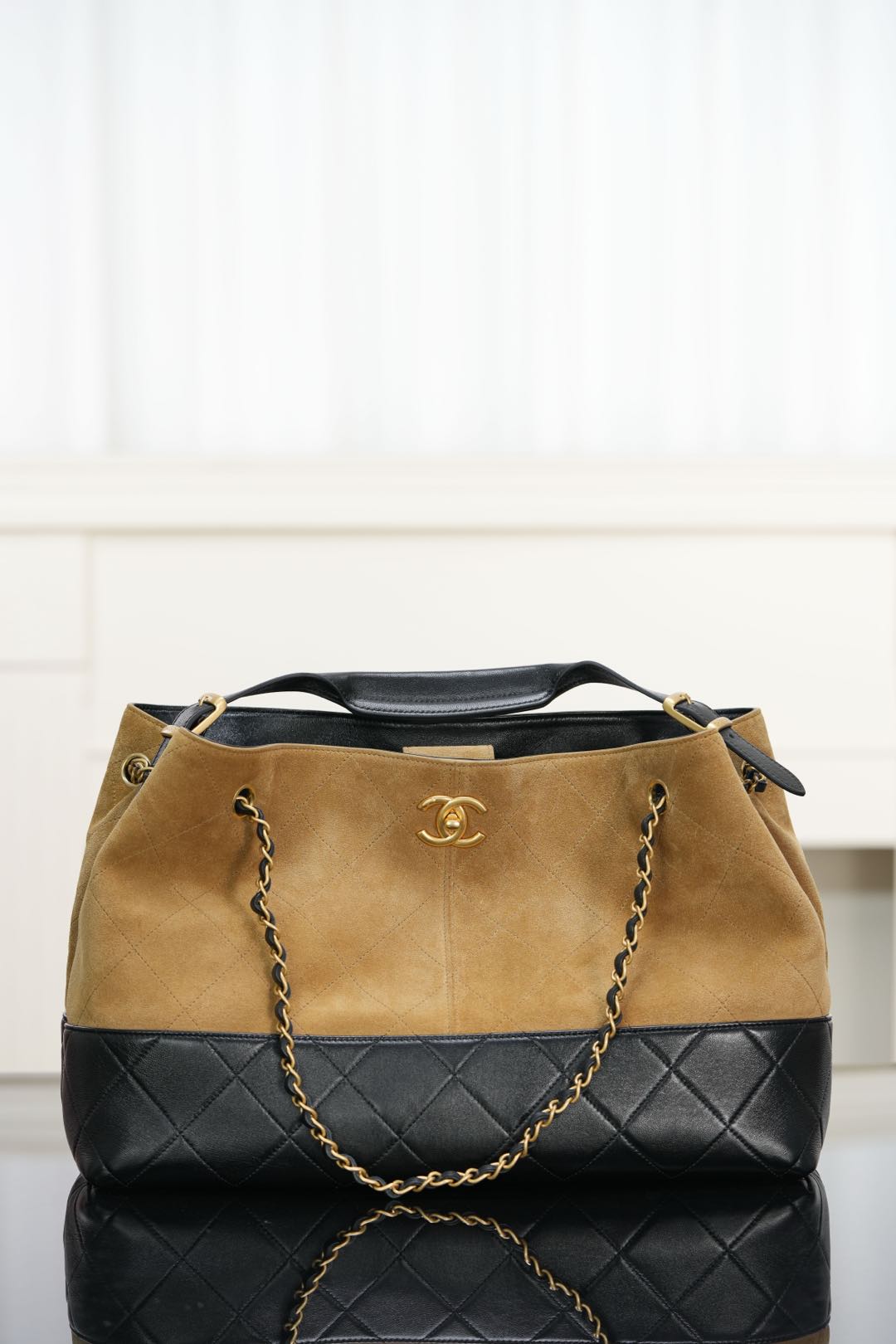 Chanel 25A Suede shopping bag