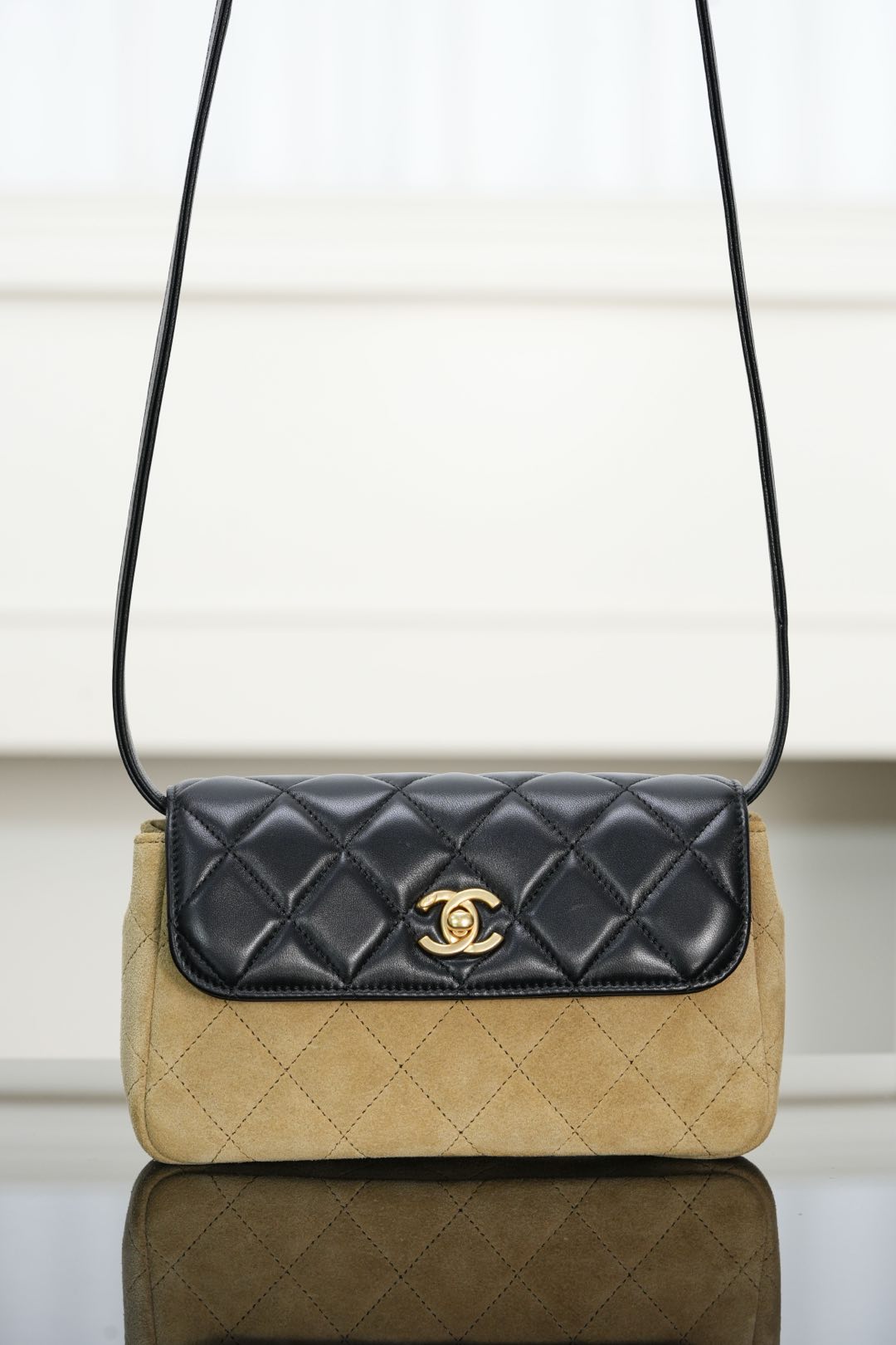 Chanel 25A Shoulder bag