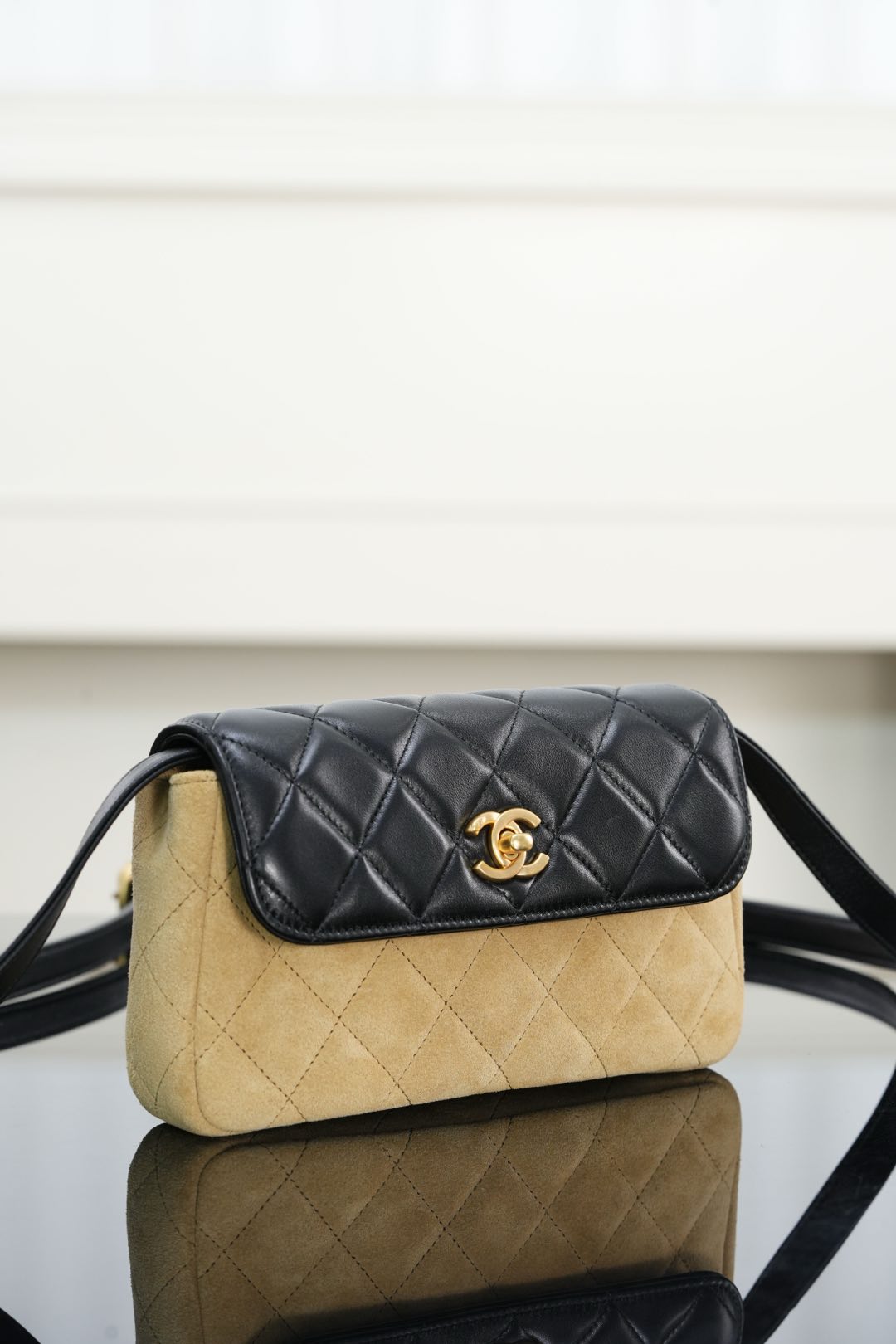 Chanel 25A Shoulder bag