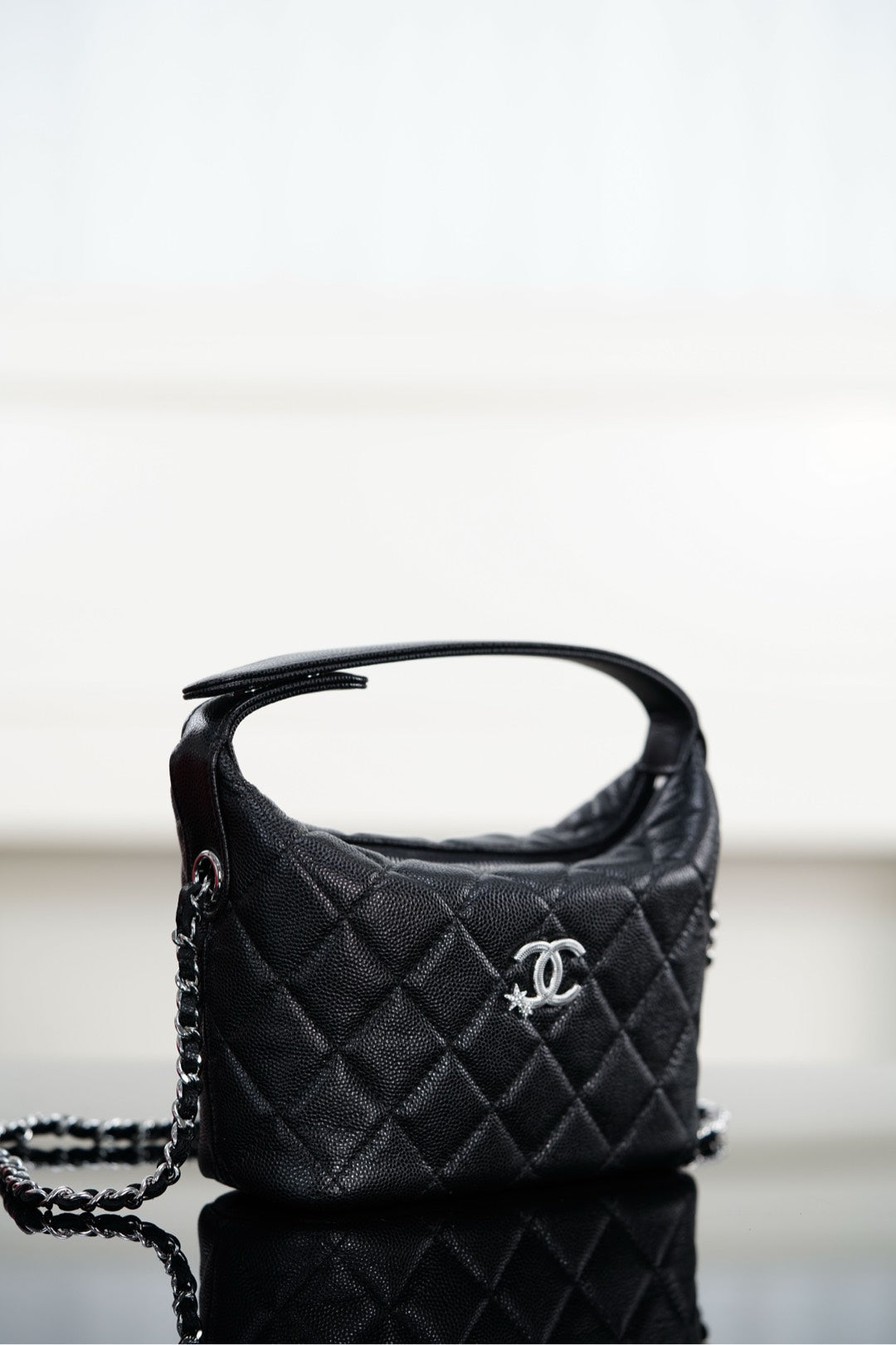 Chanel 25B Lunch box bag