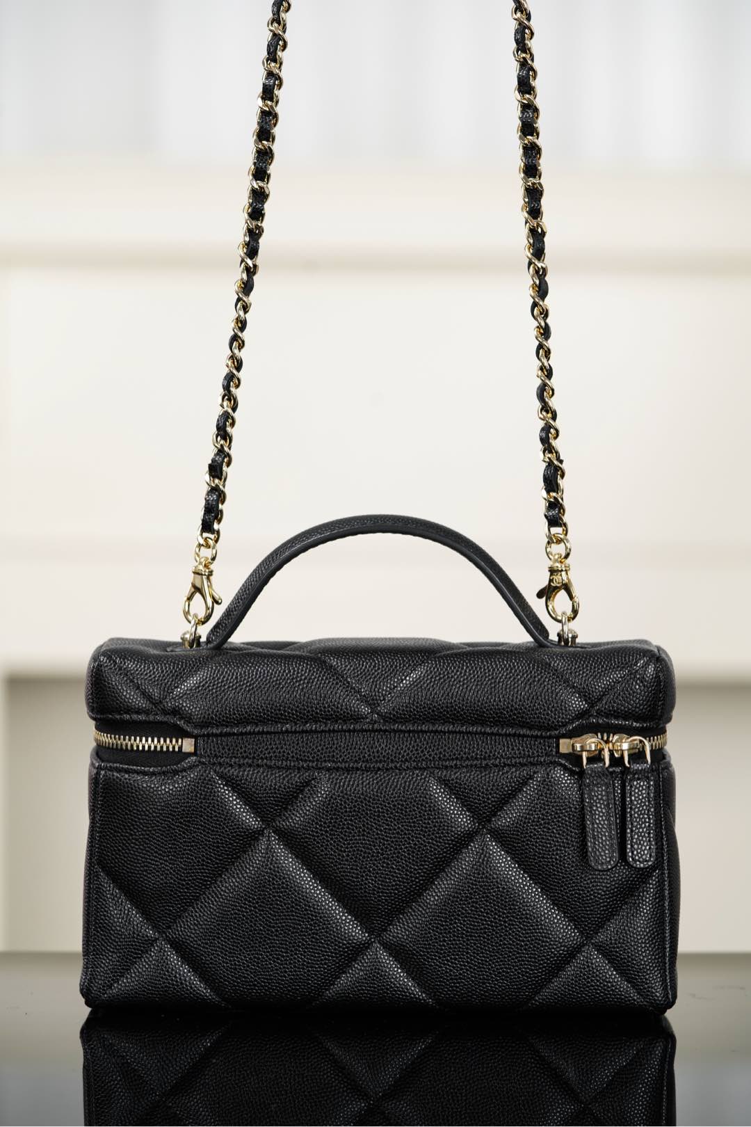 Chanel 25K Box bag