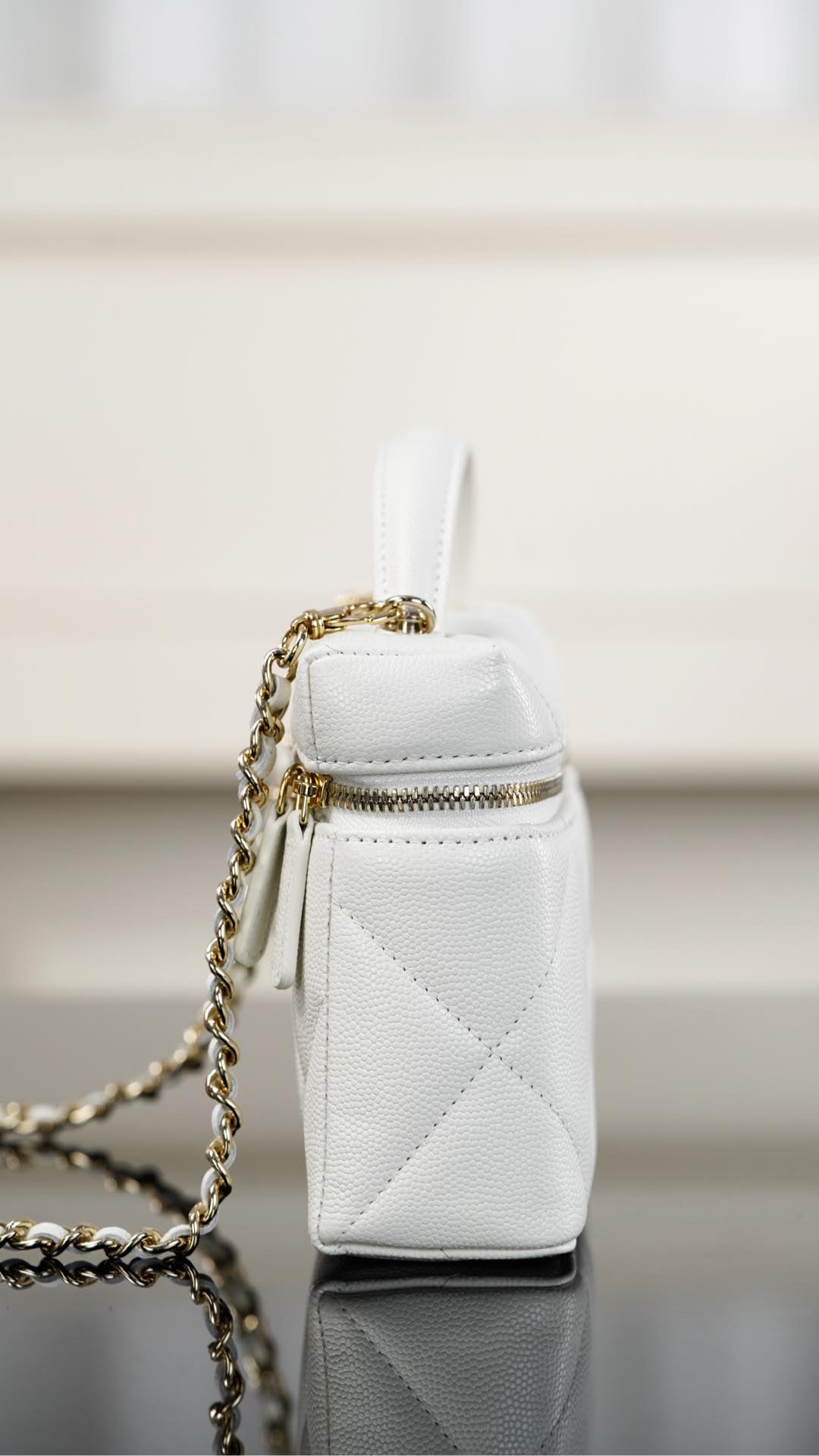 Chanel 25K Box bag