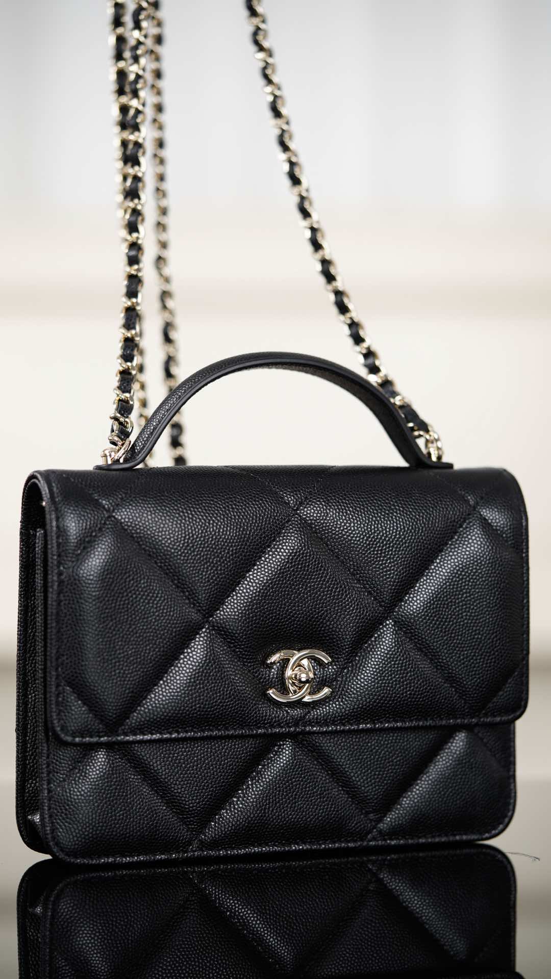 Chanel 25K Handbag