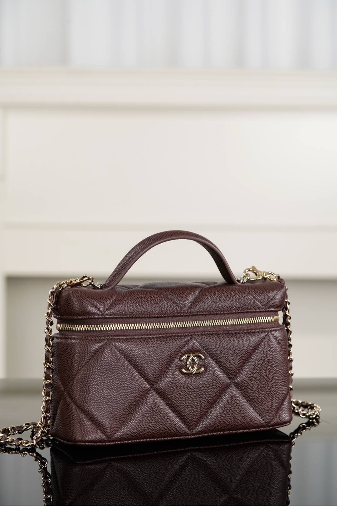 Chanel 25K Box bag
